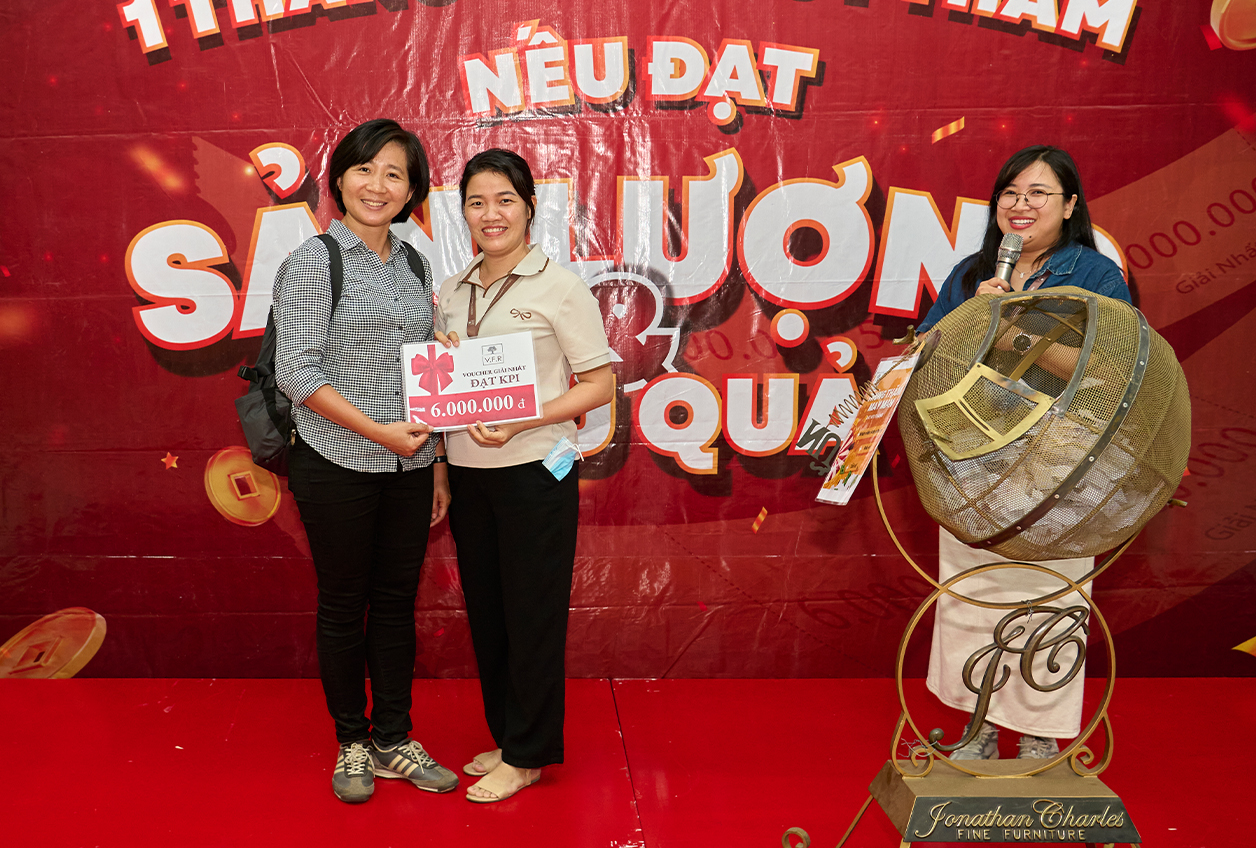 Lucky Draw (8)