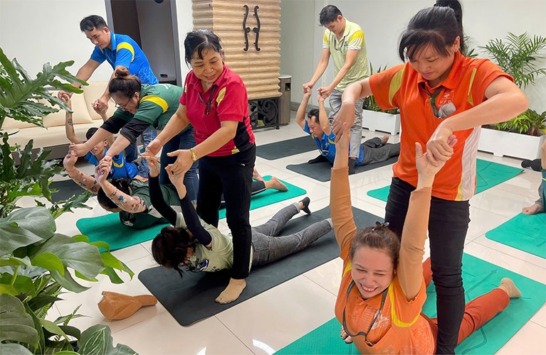 VFR-WB_Yoga-Classes-During-Working-Hours-–-Caring-For-Health-At-The-Root_02